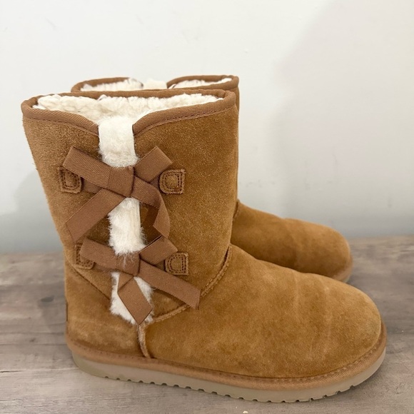 Koolaburra by UGG Women Victoria Ankle Booties winter shoes sz 8 - Picture 1 of 6